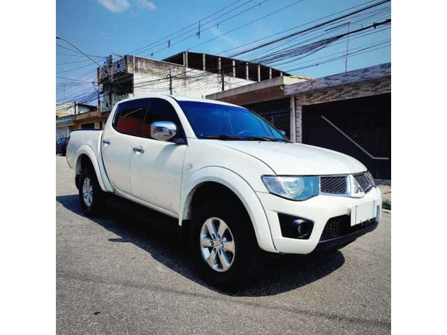 Mitsubishi L200 2011 3.5 sport hpe 4x4 v6 24v flex 4p automático