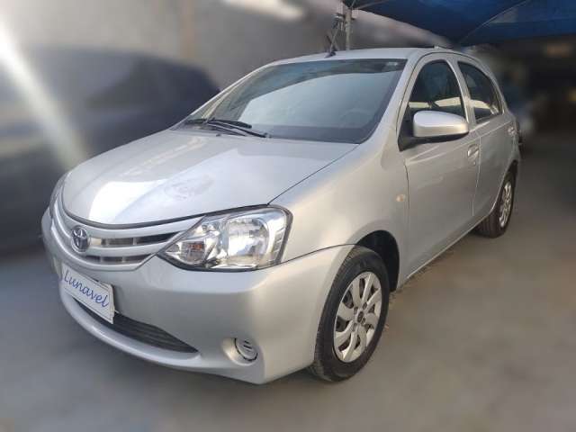 Toyota Etios Hb X 1.3 Aut. 2017