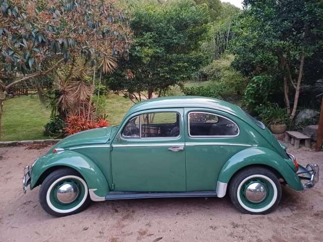 VOLKSWAGEN FUSCA à venda.