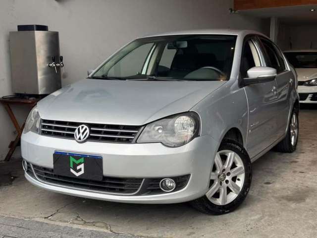 VOLKSWAGEN POLO SEDAN 1.6 COMFOR 2013