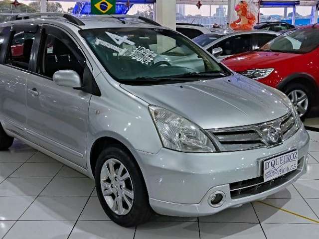 Nissan Livina S 1.6 manual Flex completo 2014