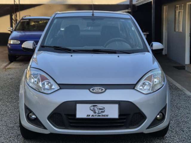 Ford Fiesta Sedan 1.0 Completo