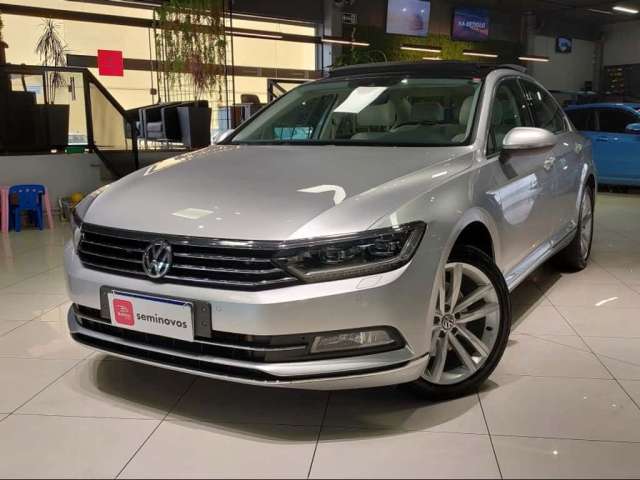 Volkswagen PASSAT 2.0 16V TSI BLUEMOTION GASOLINA HIGHLINE 4P DSG