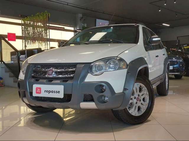 Fiat PALIO 1.8 MPI ADVENTURE WEEKEND 16V FLEX 4P AUTOMATIZADO