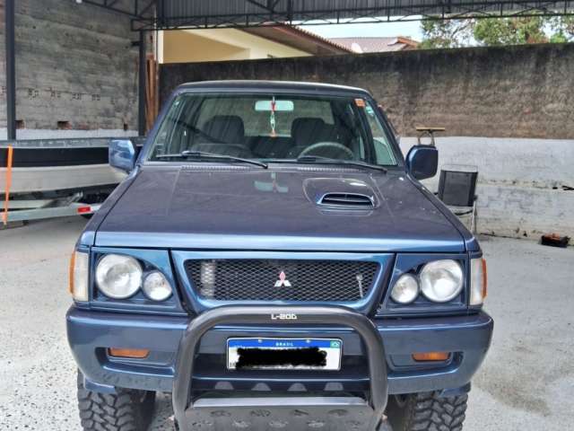 L200 impecável !!