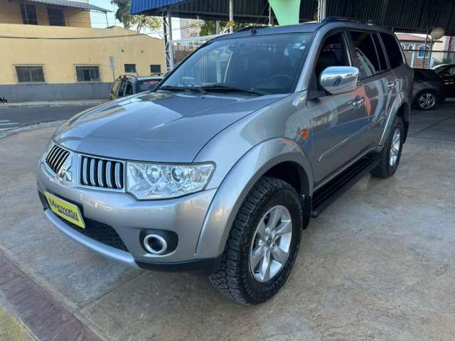 MITSUBISHI Pajero Dakar 3.2 16V 4P HPE 4X4  7 LUGARES TURBO INTECOOLER DIESEL AUTOMÁTICO