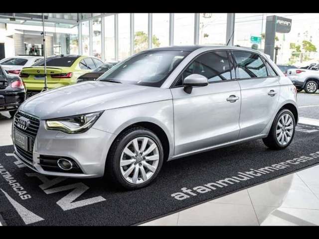 AUDI A1 SPORTBACK ATTRACTION 1.4TFSI 122CV AUT/2013