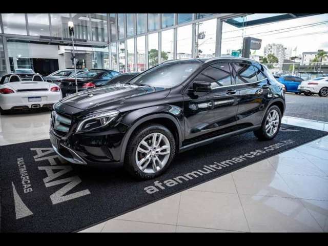 MERCEDES-BENZ GLA 200 ADVANCE 1.6T 156CV AUT./2015