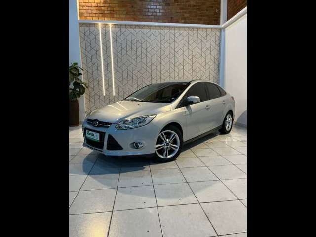 FOCUS 2.0 SE PLUS SEDAN 16V FLEX 4P AUTOMÁTICO