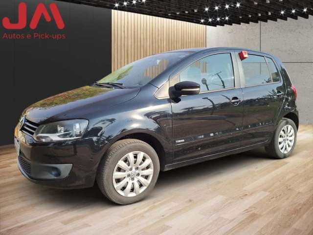 Volkswagen Fox 1.0 Mi Total Flex 8V 5p - Preta - 2013/2014