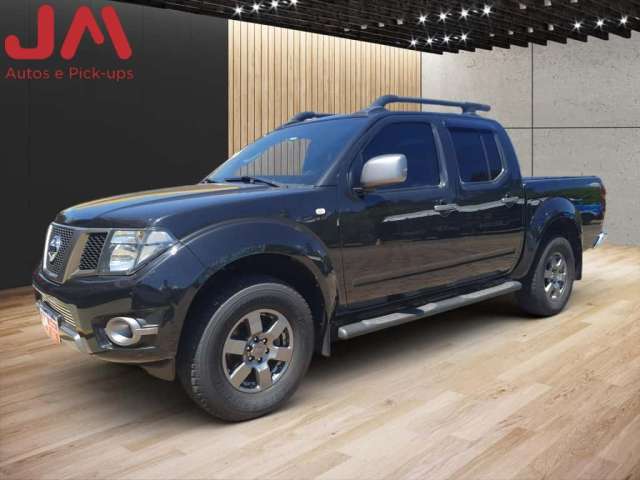 Nissan Frontier SV AT. CD 4x4 2.5 TB Dies. Aut. - Preta - 2015/2015