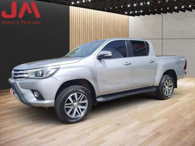 Toyota Hilux CD SRX 4x4 2.8 TDI 16V Diesel Aut.  - Prata - 2017/2017