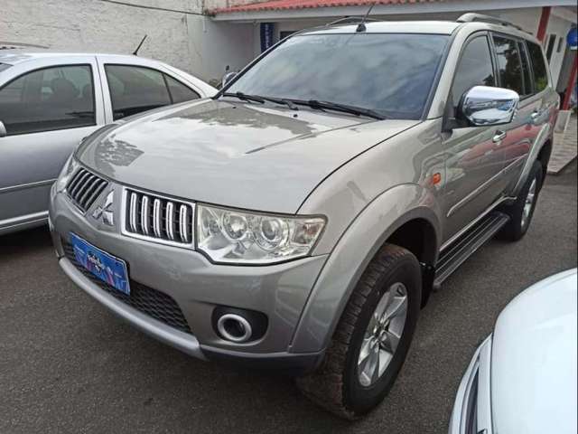 MITSUBISHI PAJERO DAKAR 4X4 AUTOMATICO 7 LUGARES DIESEL 2012