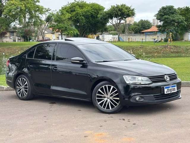 VOLKSWAGEN JETTA 2.0 2014