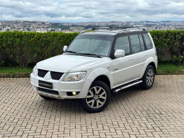 Mitsubishi Pajero tr4 2014 2.0 4x4 16v 140cv flex 4p automático