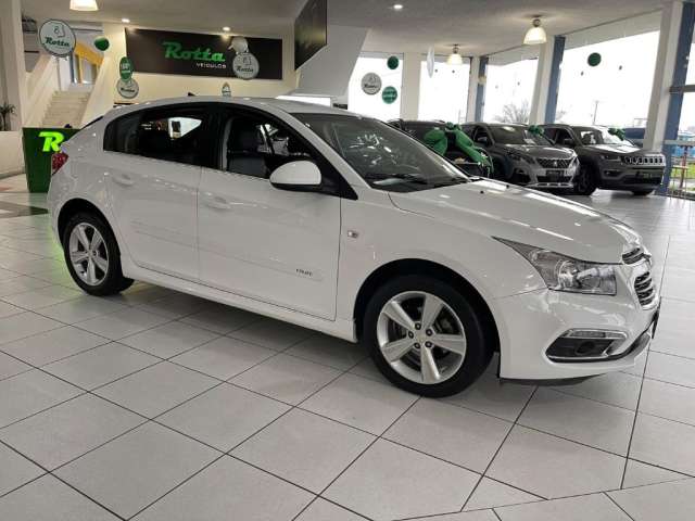 ️ **Chevrolet Cruze LT HB Sport6 2015 – Esportividade e Conforto em Um Só Carro!** ️  