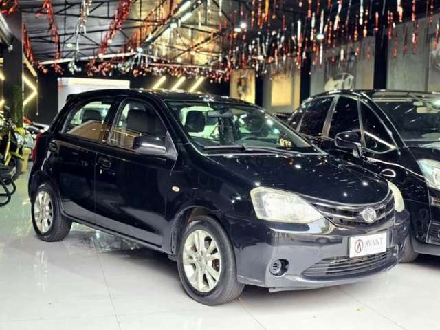 TOYOTA ETIOS HB XS 2013