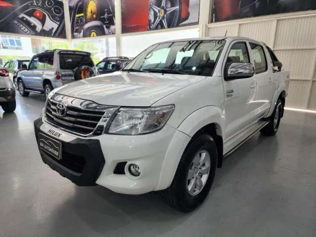 TOYOTA HILUX 2.7 SRV CD 4X4 AT 2014