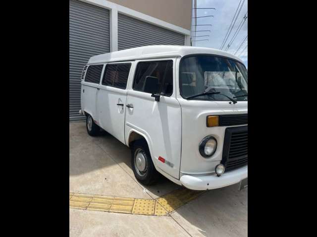 VOLKSWAGEN KOMBI Standard 1.4 Mi Total Flex 8V