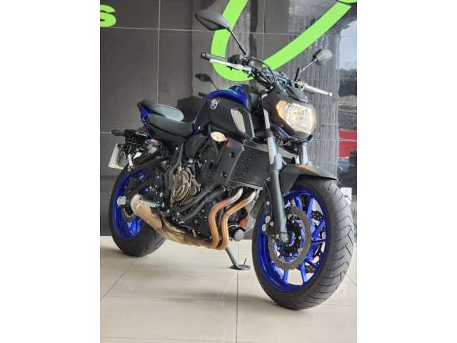 Yamaha Mt-07 2025