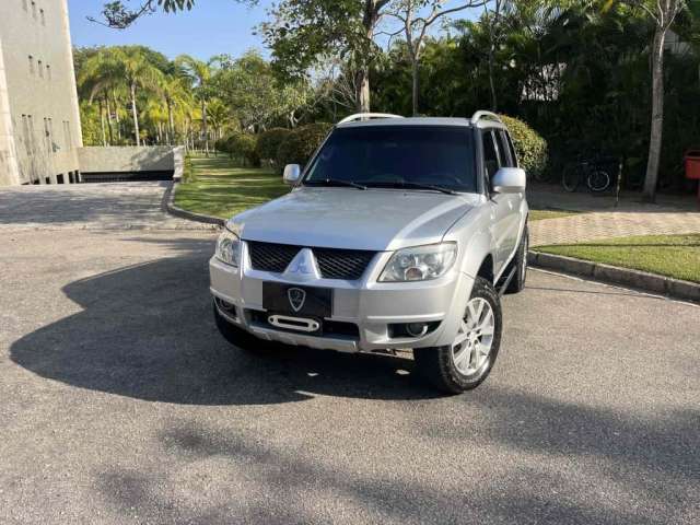 Mitsubishi Pajero tr4 2011 2.0 4x4 16v 140cv flex 4p automático