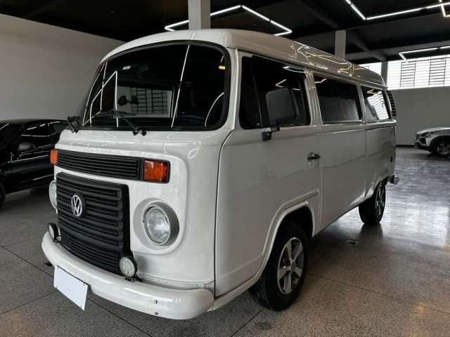 VOLKSWAGEN KOMBI Standard 1.4 Mi Total Flex 8V