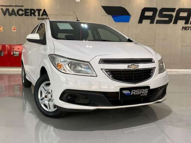 Chevrolet Onix 1.0MT LT - Branca - 2013/2014