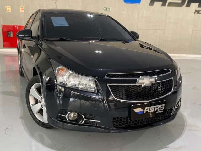 Chevrolet Cruze LT HB - Preta - 2013/2014