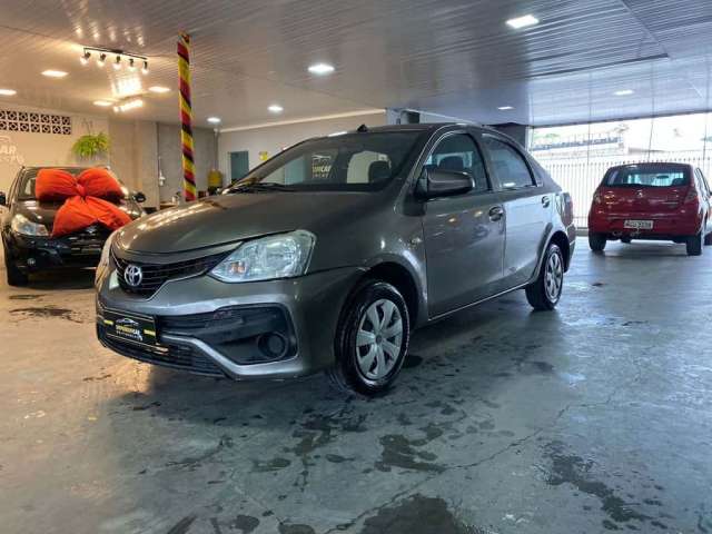 ETIOS X Sedan 1.5 Flex 16V 4p Mec.