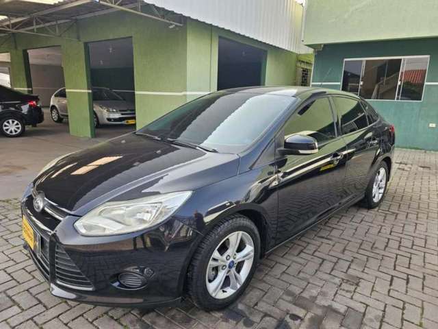 FORD FOCUS SEDAN 2.0MPI 16V 4P 2014