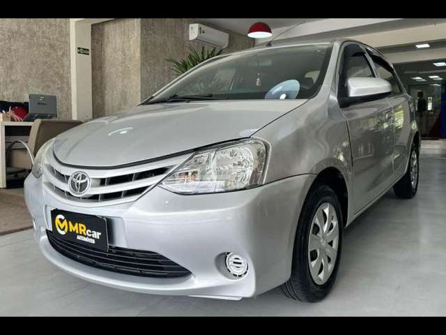 TOYOTA ETIOS HB X 2016