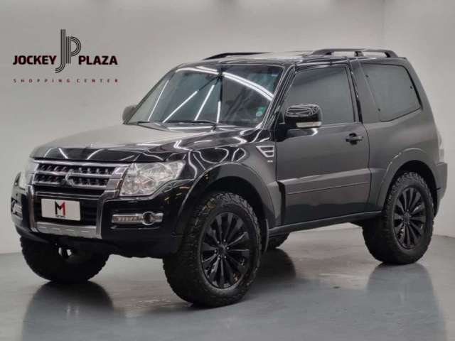 MITSUBISHI PAJERO FULL HPE 3.2 4X4 DIESEL AUTOMÁTICO - 2016