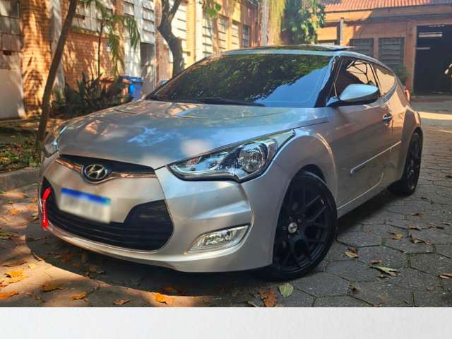 Veloster 2013 + Roda Aro 18 + Teto Solar