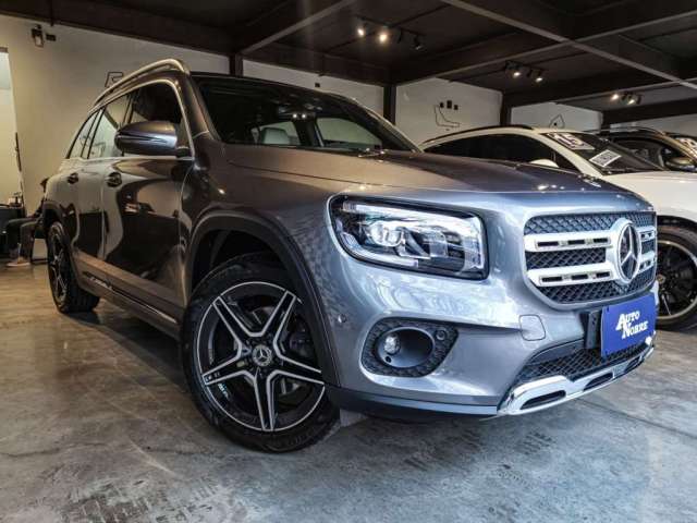 MERCEDES-BENZ GLB 200