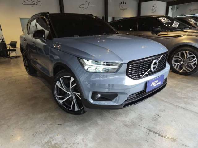 VOLVO XC 40