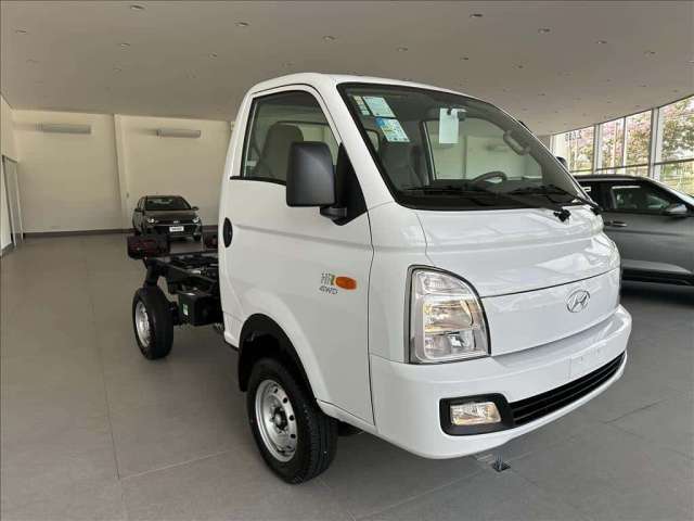 HYUNDAI HR 2.5 TURBO DIESEL CS 4WD MANUAL