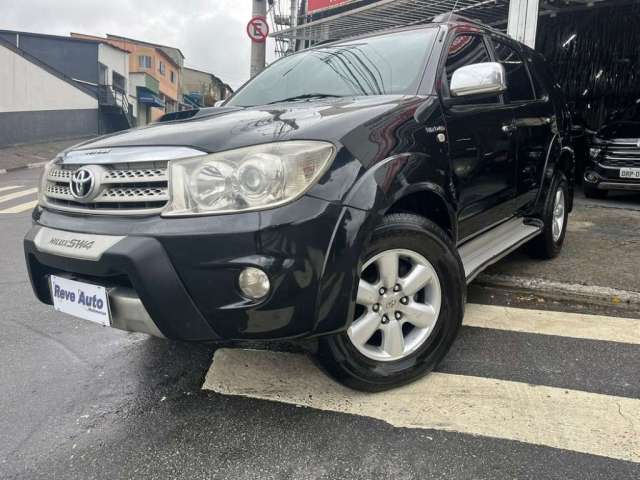 TOYOTA HILUX SW4