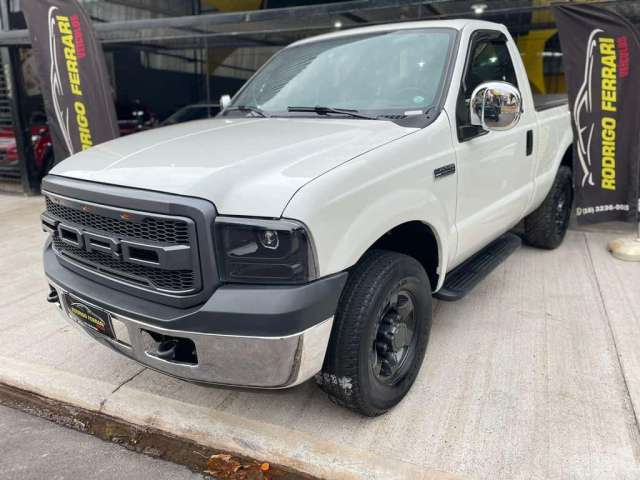 Ford F-250 4.2 XL LD 18V DIESEL 2P TURBO MANUAL  2001 a 2001 - Branca - 2001/2001