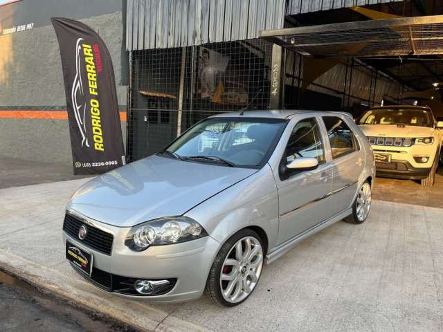 Fiat Palio ELX 1.0 Fire/30 Anos F. Flex 8V 4p  - Prata - 2010/2011