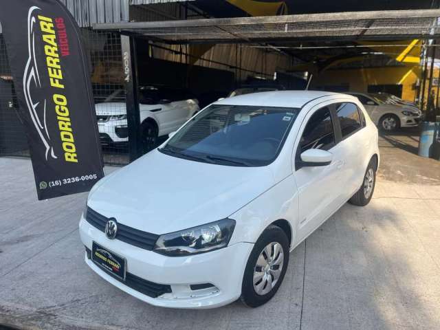 Volkswagen Gol Volkswagen VW/NOVO GOL 1.0 - Branca - 2014/2014