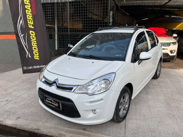 Citroën C3 /C3 AT - Branca - 2014/2015