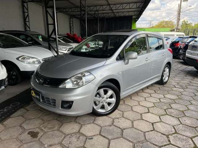 NISSAN TIIDA HATCH SL 1.8 16V-AT 4P 2012