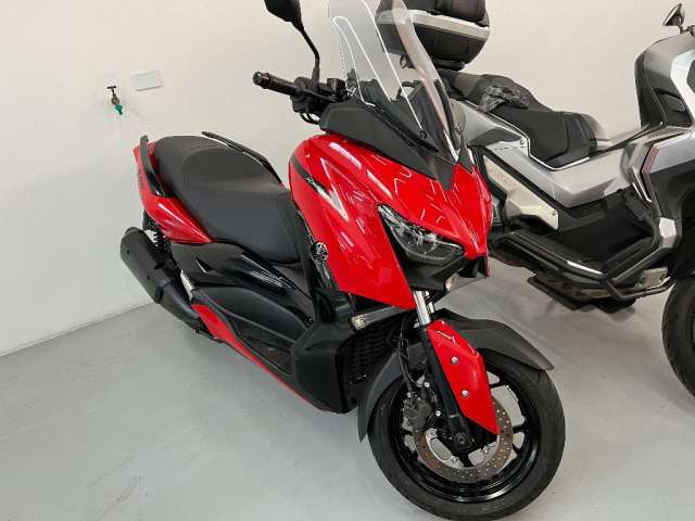 YAMAHA XMAX 250 2023