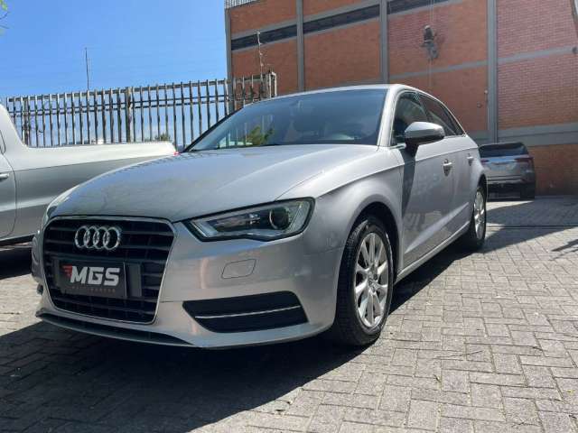 AUDI A3 SPORTBACK AMBIENTE 1.4 S TRONIC 