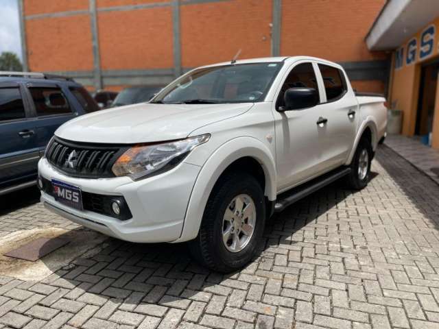 MITSUBISHI L200 TRITON  GL 4X4 MANUAL 22/23