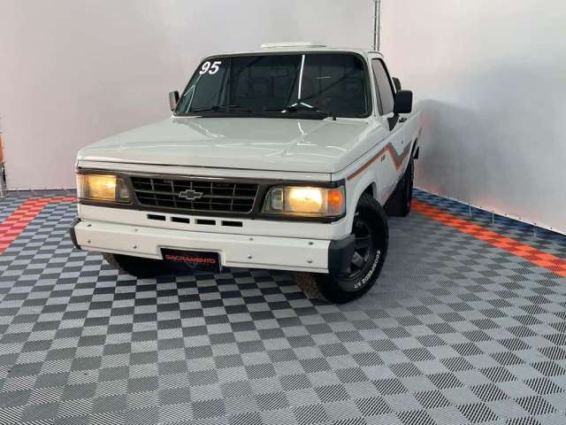 Chevrolet D20 4.0 Champ/Conquest/El Caminho Dies.  - Branca - 1995/1995