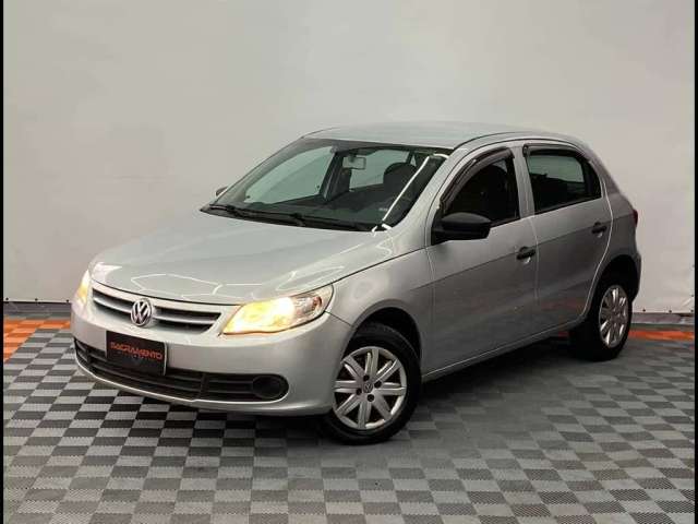 Volkswagen Gol Novo 1.0 4P - Prata - 2012/2013