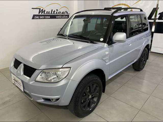 Mitsubishi PAJERO TR4 2.0 4X4 16V FLEX 4P MANUAL