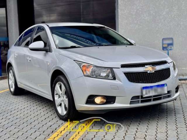 Chevrolet CRUZE 1.8 LT 16V FLEX 4P AUTOMÁTICO