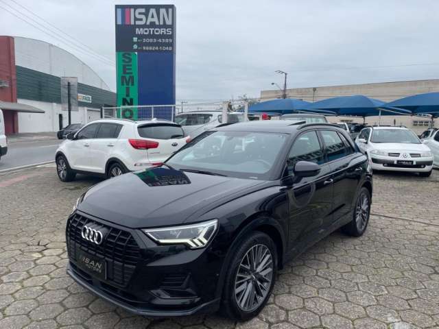 AUDI Q3 BLACK 1.4  S TRON 2020